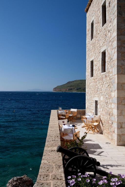 Mavromichalai Hotel Liménion Exterior foto